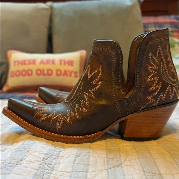 Ariat Dark Brown Embroidered Ankle Boots - Picture 3 of 3